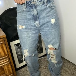 Tapered jeans, high waisted
